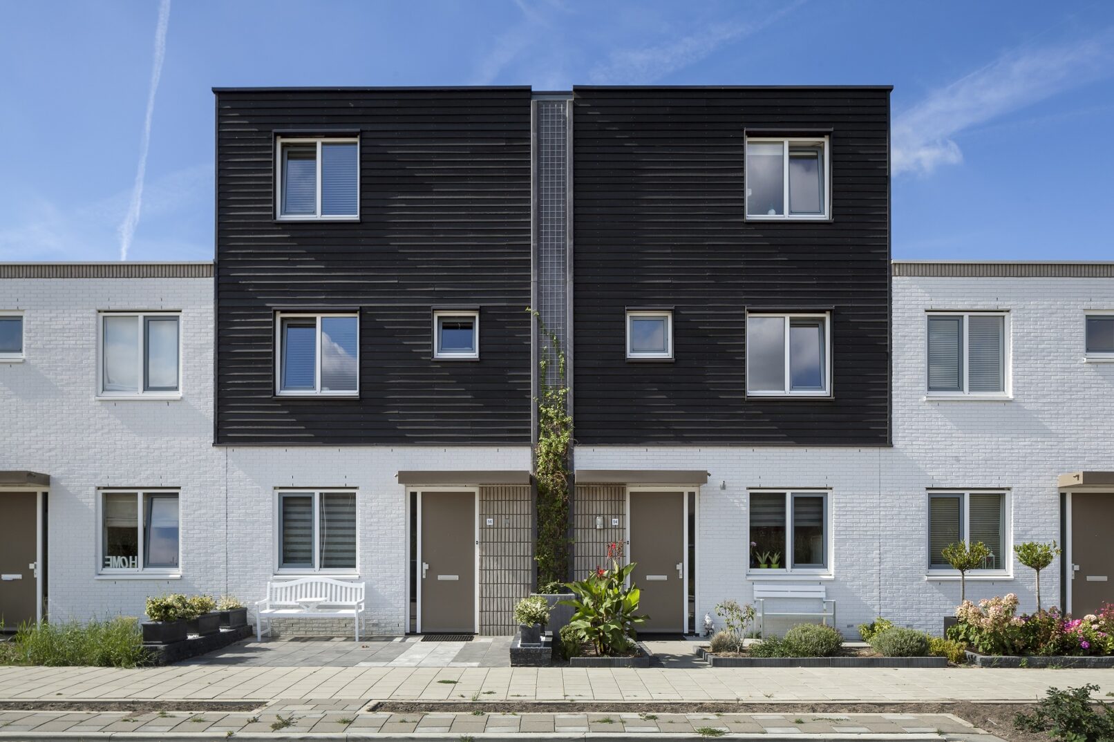 Hans Hoppenbrouwers, woningbouw Alphen a/d Rijn