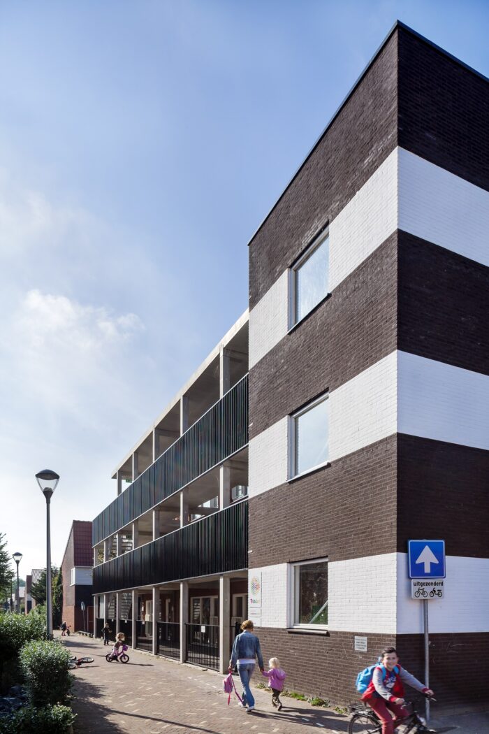 Hans Hoppenbrouwers, woningbouw en kinderopvang, Ypenburg, 2013